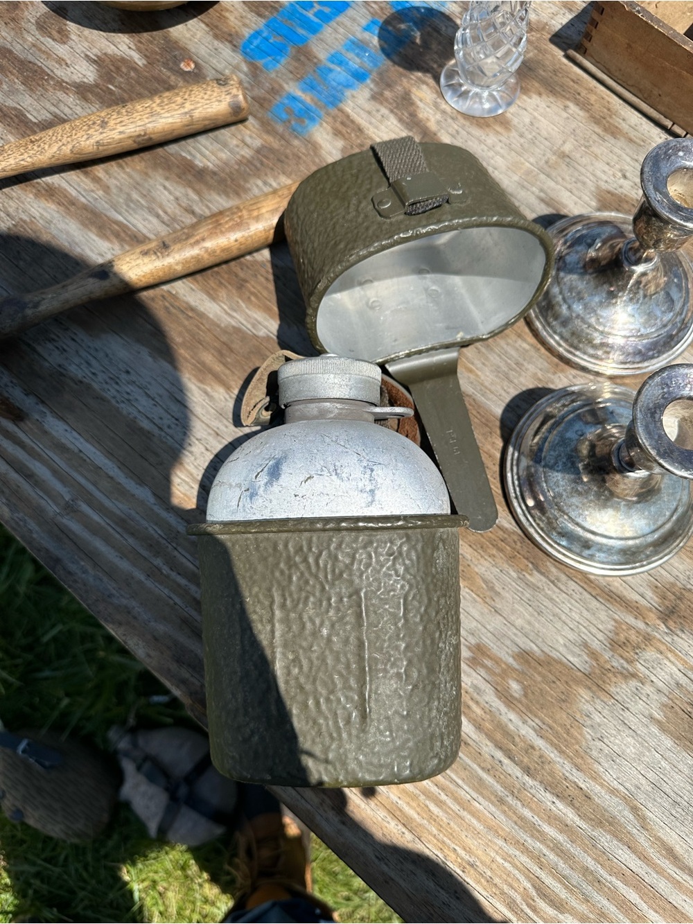 Olive Green Metal Canteen with Carry Case - Unbranded